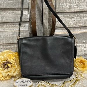 Authentic COACH Vintage Small Flap Shoulder Bag Black GUC!